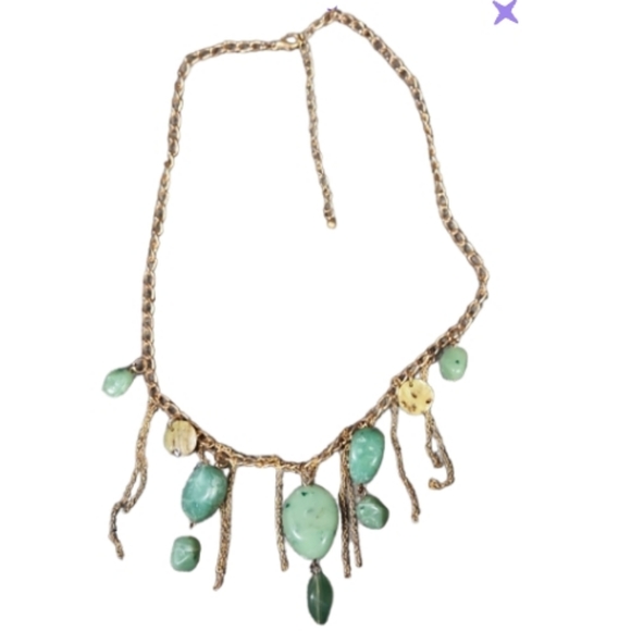 Goldtoned statement necklace faux jade vintage - Picture 1 of 2